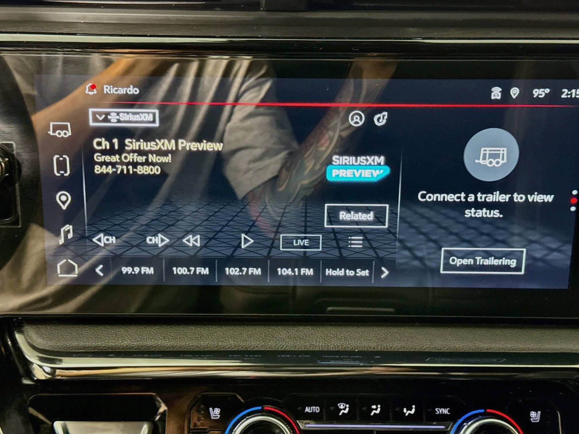 Used 2023 GMC Sierra 1500 AT4 w/ AT4 Premium Package AWD/4WD image 16