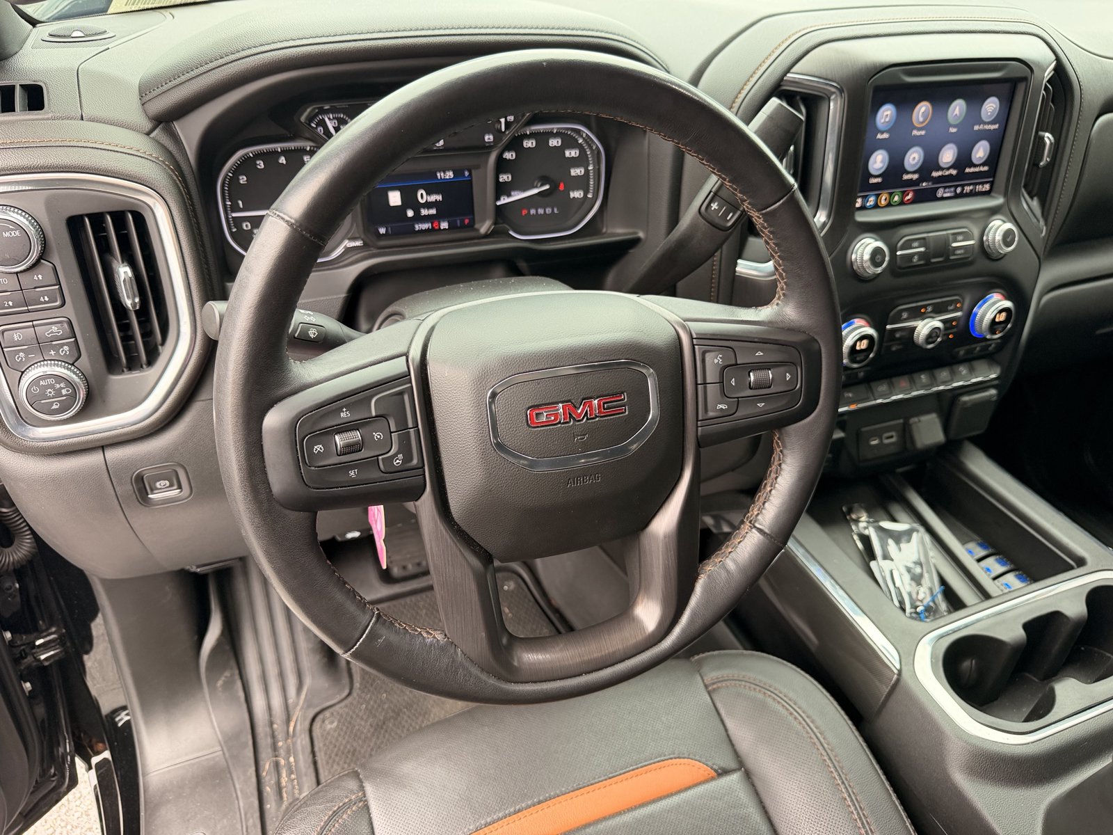 Used 2022 GMC Sierra 1500 AT4 w/ AT4 Premium Package AWD/4WD image 13