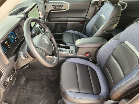 New 2025 Ford Bronco Sport Outer Banks w/ Outer Banks Tech Package+ image 13