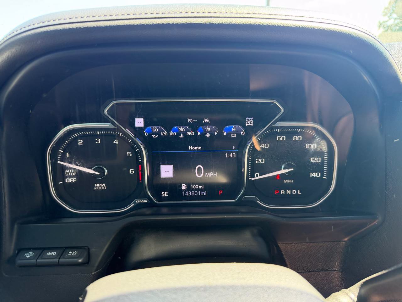 Used 2019 GMC Sierra 1500 AT4 w/ AT4 Premium Package AWD/4WD image 8