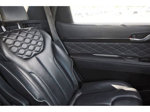 Used 2021 Hyundai Palisade Calligraphy image 15