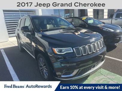 Used 2017 Jeep Grand Cherokee Summit w/ Platinum Series Group