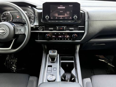 Used 2022 Nissan Pathfinder S AWD/4WD image 27