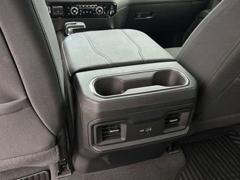 Used 2023 Chevrolet Silverado 1500 LT AWD/4WD image 20