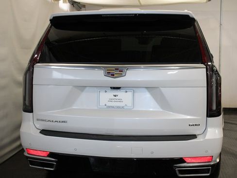 Used 2022 Cadillac Escalade Premium Luxury Platinum image 6
