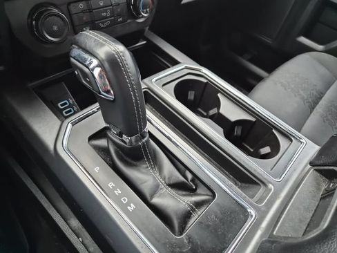 Used 2018 Ford F150 XLT w/ Equipment Group 302A Luxury AWD/4WD image 18