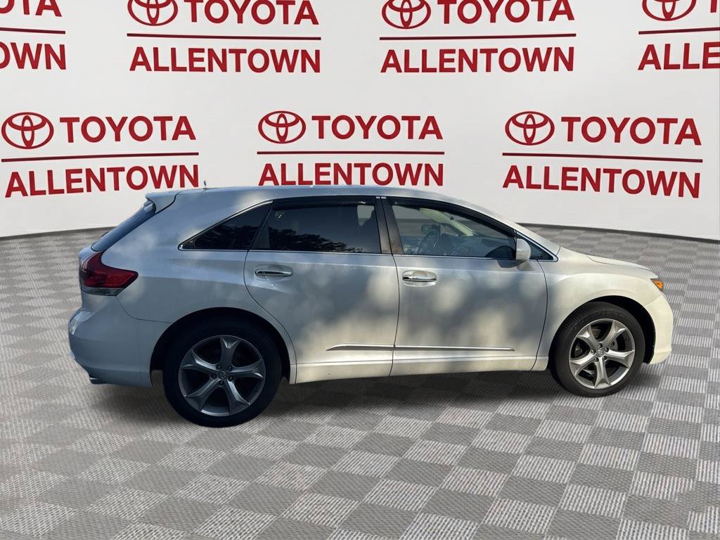Used 2012 Toyota Venza XLE AWD/4WD image 19