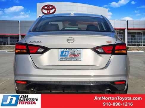 Used 2024 Nissan Altima 2.5 SR image 6
