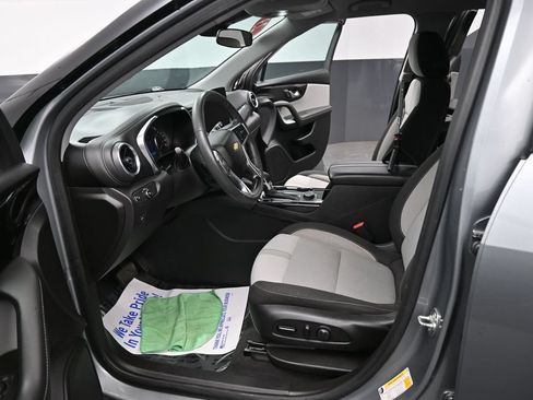 Used 2023 Chevrolet Blazer LT AWD/4WD image 30
