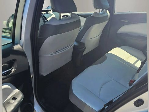 Used 2021 Toyota Prius Prime XLE w/ Carpet Mat Package (TMS) FWD image 7