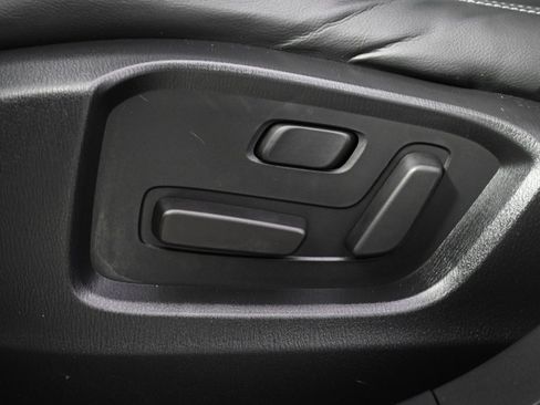 Used 2023 MAZDA CX-9 Touring image 14