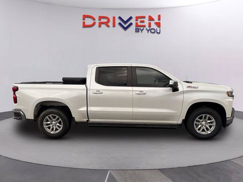 Used 2019 Chevrolet Silverado 1500 LT w/ All-Star Edition AWD/4WD image 3