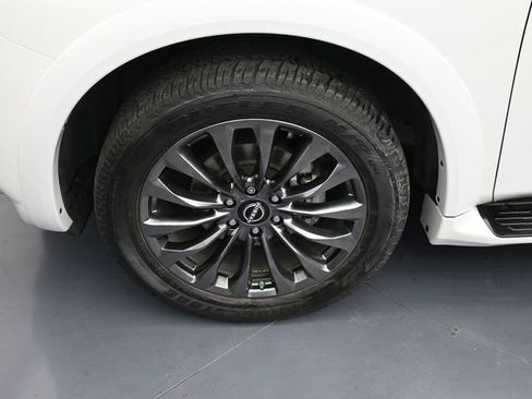 Used 2023 Nissan Armada Platinum w/ Captain's Chairs Package image 25