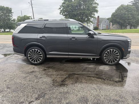 Used 2026 Hyundai Palisade Calligraphy AWD/4WD image 4