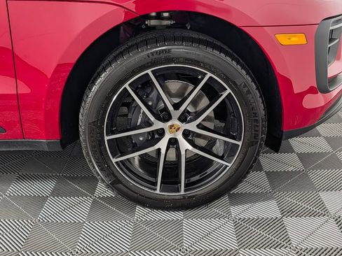 New 2026 Porsche Macan AWD/4WD image 14