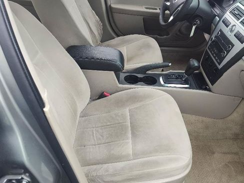 Used 2008 Mercury Milan FWD image 12