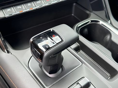 New 2026 GMC Sierra 1500 AT4 w/ AT4 Premium Package AWD/4WD image 15