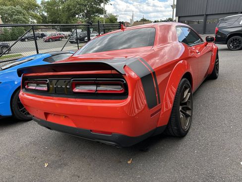 Used 2023 Dodge Challenger SRT Hellcat RWD image 4