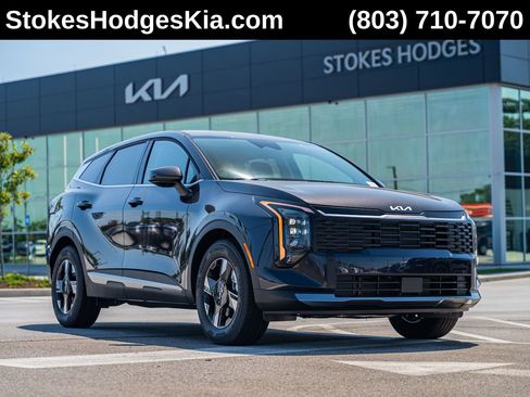 New 2026 Kia Sportage LX FWD image 1