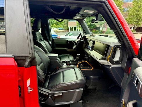 Used 2022 Ford Bronco Badlands AWD/4WD image 24