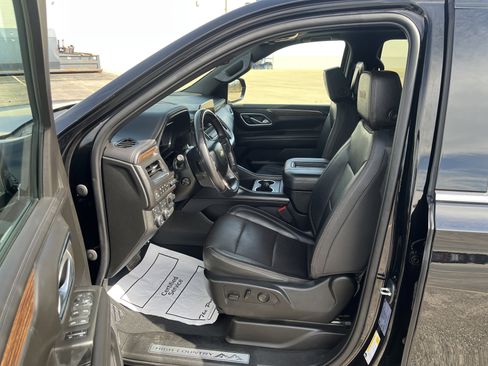 Used 2023 Chevrolet Tahoe High Country w/ Advanced Technology Package AWD/4WD image 9