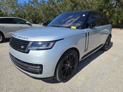 Used 2023 Land Rover Range Rover SE