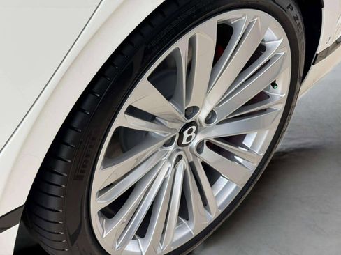 New 2025 Bentley Flying Spur Plug-In Hybrid image 63