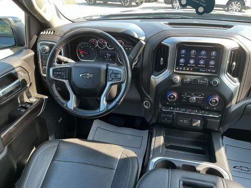 Certified 2021 Chevrolet Silverado 1500 LT Trail Boss w/ Convenience Package II AWD/4WD image 7