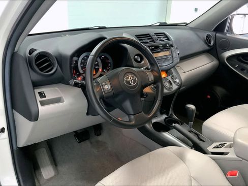 Used 2011 Toyota RAV4 Limited w/ Limited Extra Value Pkg AWD/4WD image 2
