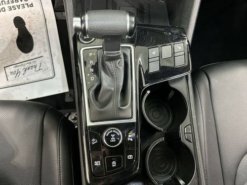 Certified 2024 Kia Sportage X-Line w/ X-Line Premium Package AWD/4WD image 18