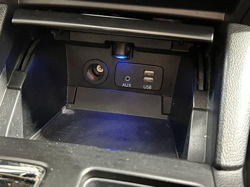 Used 2018 Subaru Outback 2.5i Limited image 22