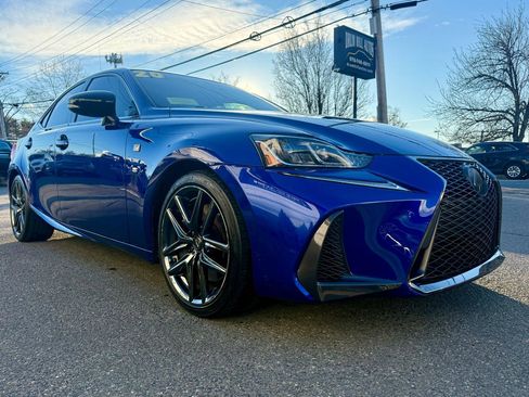 Used 2020 Lexus IS 300 F Sport w/ Blackline Edition image 7