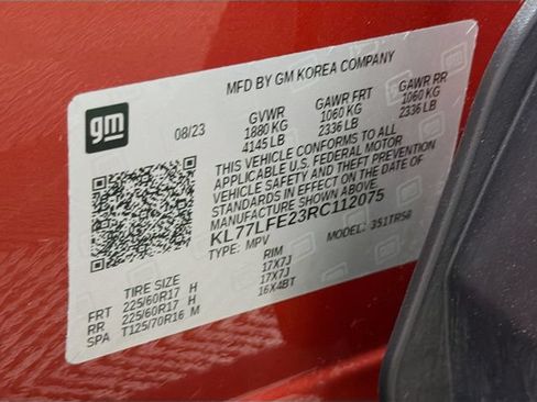 Used 2024 Chevrolet Trax LS FWD image 33