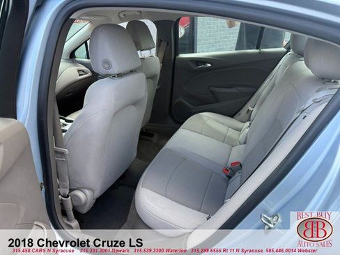 Used 2018 Chevrolet Cruze LS FWD image 11