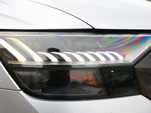 Used 2021 Audi RS Q8 w/ Carbon Optic Package image 35