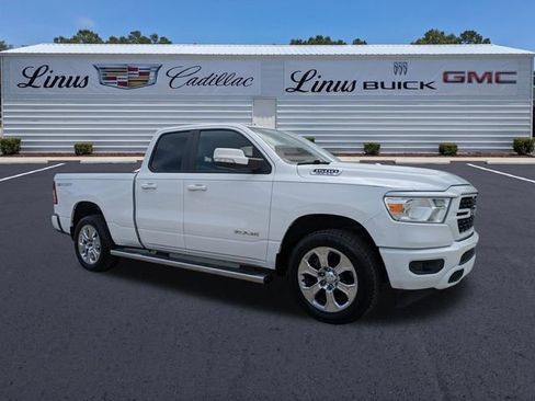 Used 2022 RAM 1500 Big Horn AWD/4WD image 2