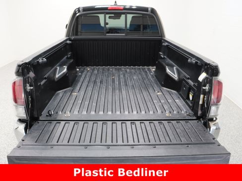 Used 2023 Toyota Tacoma TRD Off-Road image 27