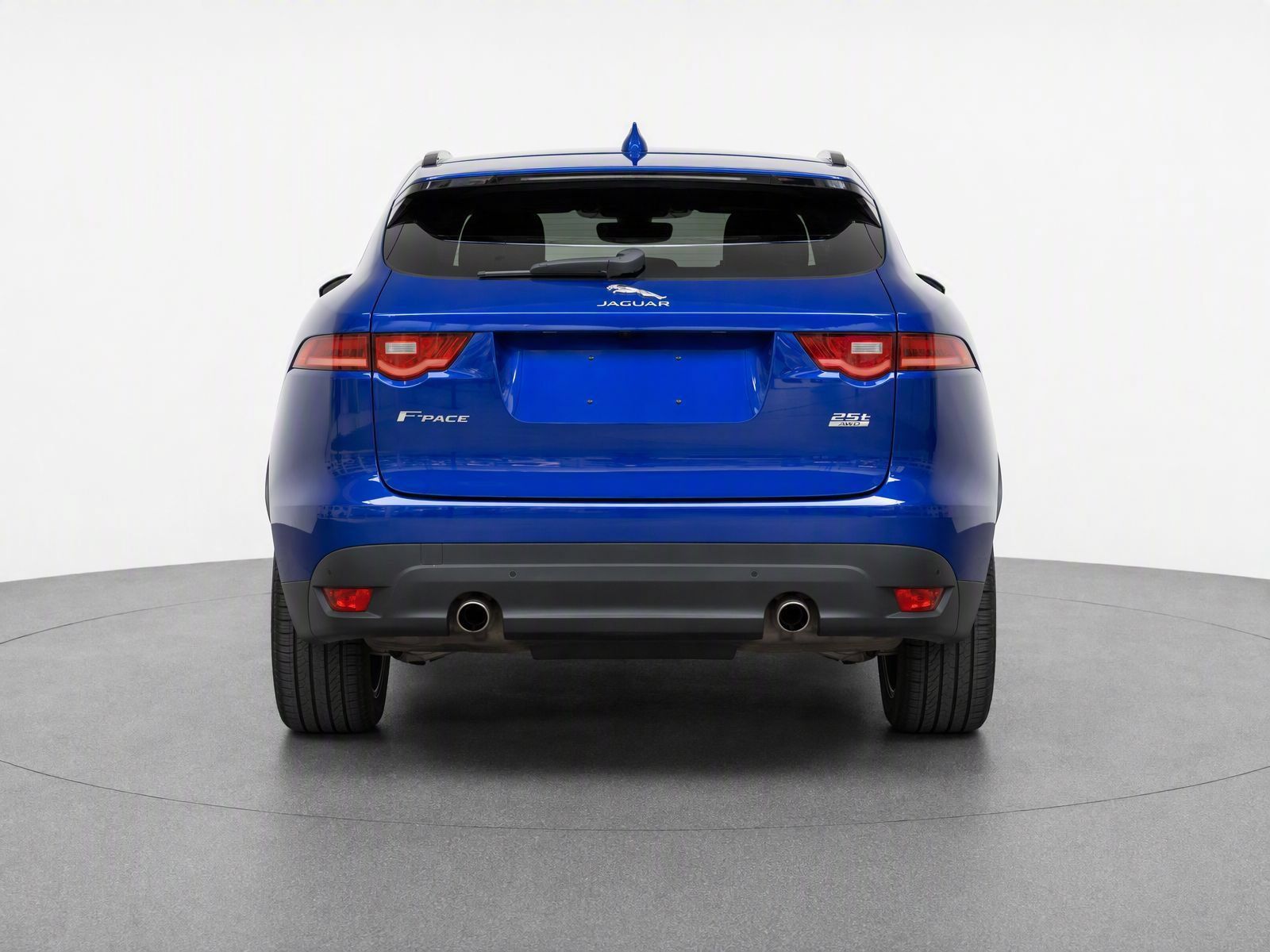 Used 2018 Jaguar F-PACE Premium AWD/4WD image 6