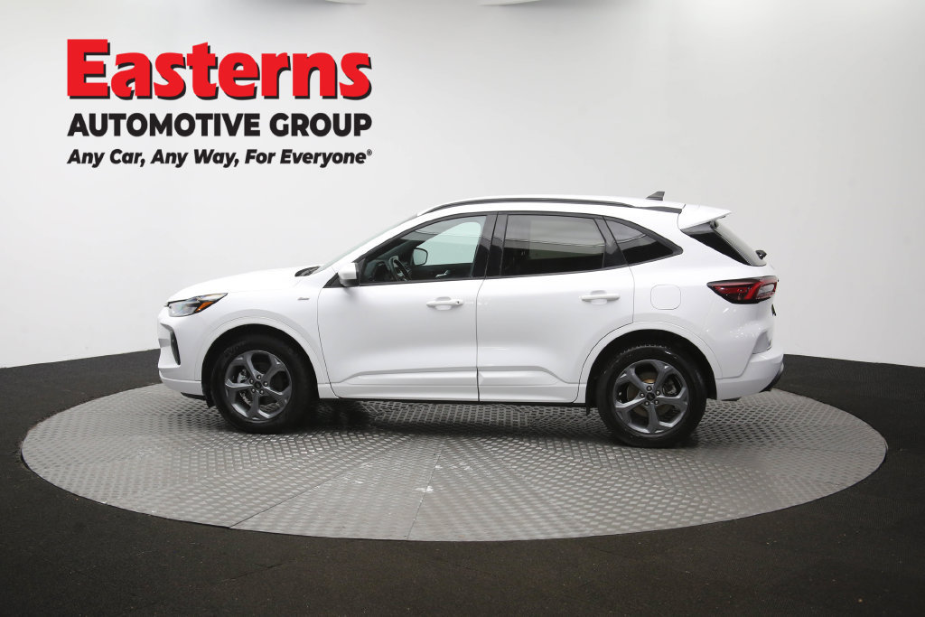 Used 2023 Ford Escape ST-Line Select AWD/4WD image 61