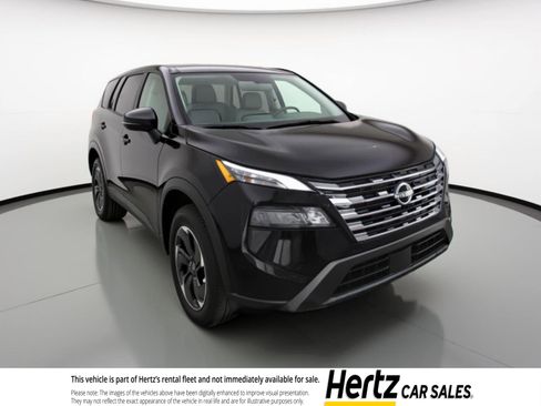 Used 2025 Nissan Rogue SV image 1