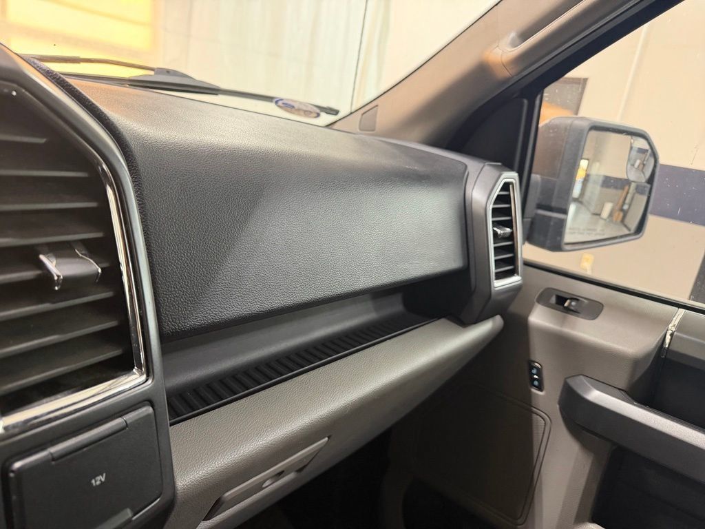Used 2017 Ford F150 XLT w/ Equipment Group 301A Mid AWD/4WD image 23