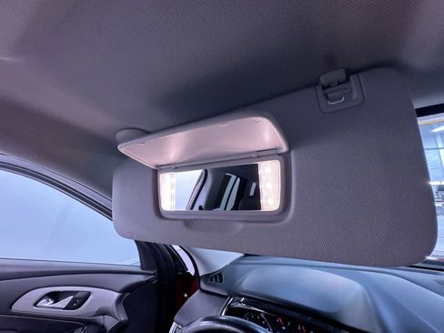 Used 2020 Chevrolet Traverse LT w/ Driver Confidence II Package image 34