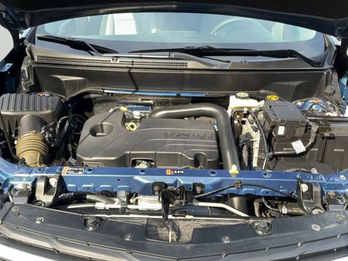 Certified 2024 Chevrolet Equinox LS w/ LS Convenience Package FWD image 23