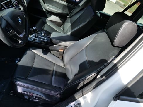 Used 2017 BMW X3 xDrive28i w/ Premium Package image 15