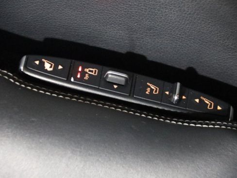 Used 2015 Mercedes-Benz E 63 AMG S-Model image 70