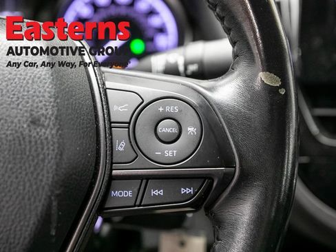 Used 2021 Toyota Camry SE w/ Carpet Mat Package (TMS) FWD image 14