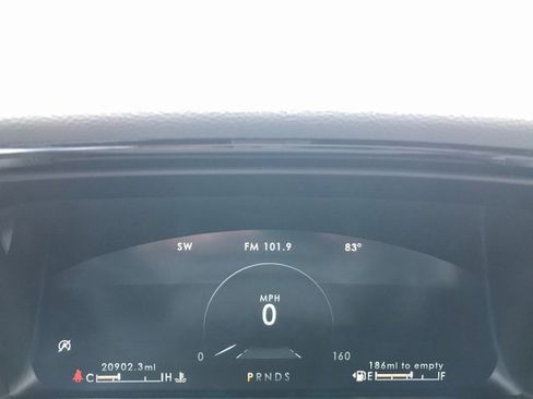 Used 2022 Lincoln Nautilus Reserve w/ Monochromatic Package image 6