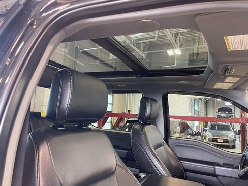 Used 2023 Ford F250 Lariat w/ Lariat Ultimate Package image 10