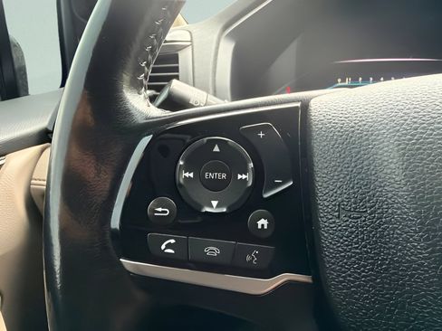 Used 2018 Honda Odyssey Elite image 23
