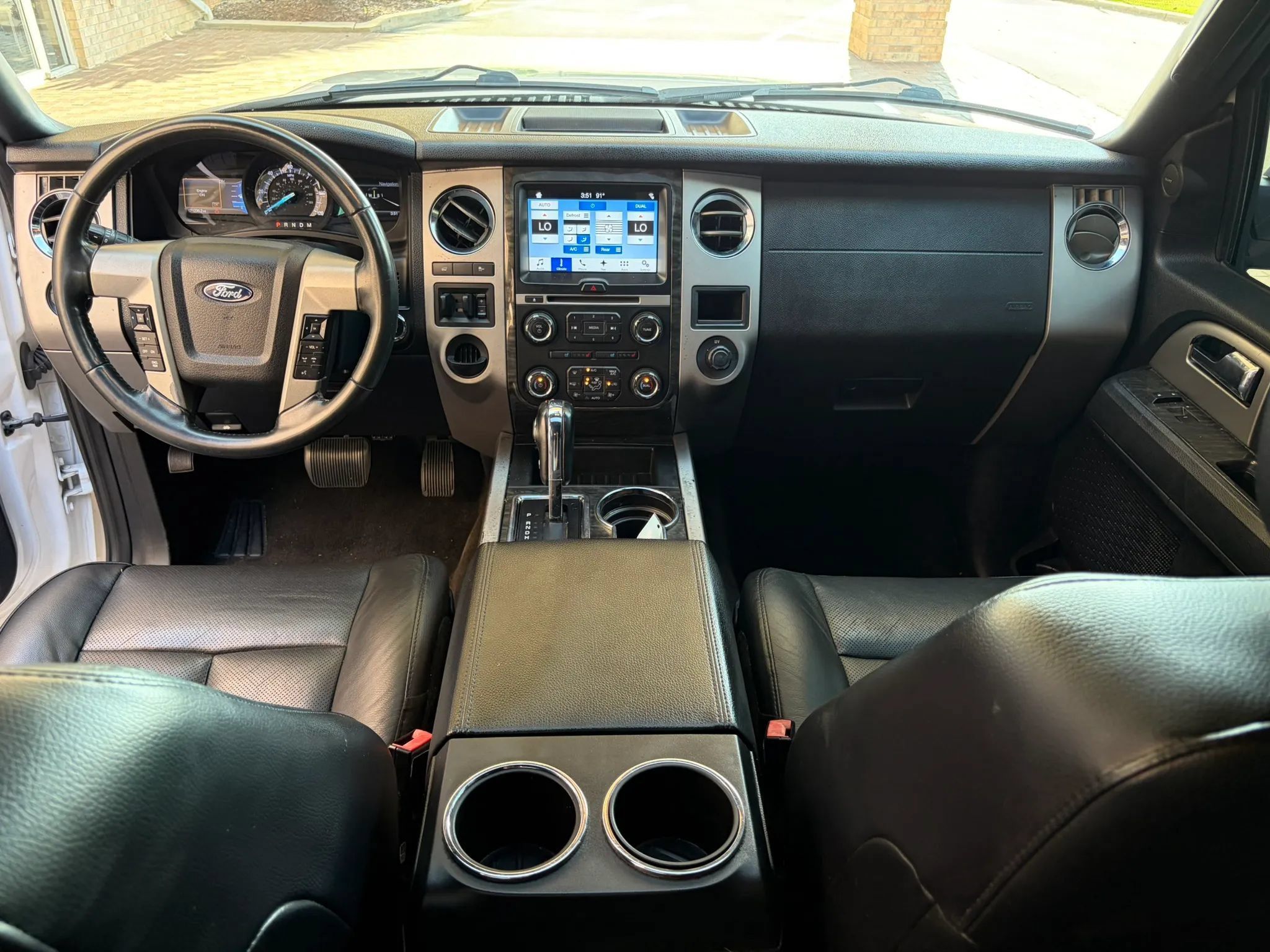 Used 2017 Ford Expedition EL Limited w/ Equipment Group 301A RWD image 24